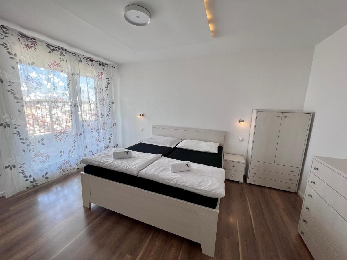 Monte Amnis Kosice Apartment Eksteriør billede