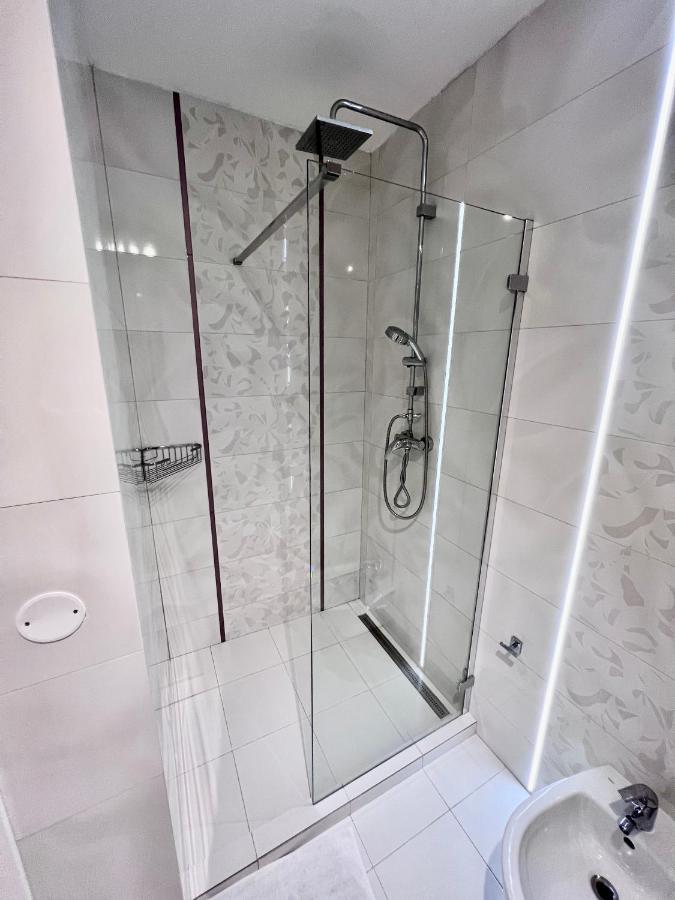 Monte Amnis Kosice Apartment Eksteriør billede